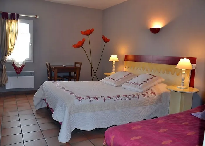 Hotel Mas De 2*