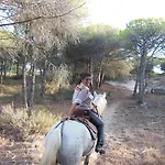 מלון Mas De Sylvéréal